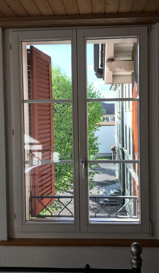 Simple Flat 72 M2 In The Centre Of Burgdorf With Private Parking Apartment Exterior photo